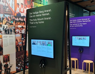 Fotos der Wien Museum Ausstellung „Vienna Hay“