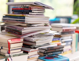 Ex libris - Bücherstapel