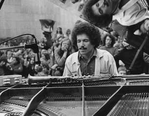 PICTUREDESK.COM/AKG-IMAGES/BINDER Keith Jarrett, 1972