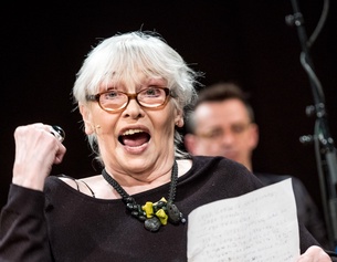 Vera Borek bei der Ö1 Hörspielgala 2017