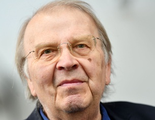APA/DPA/ARNE DEDERT Wilhelm Genazino