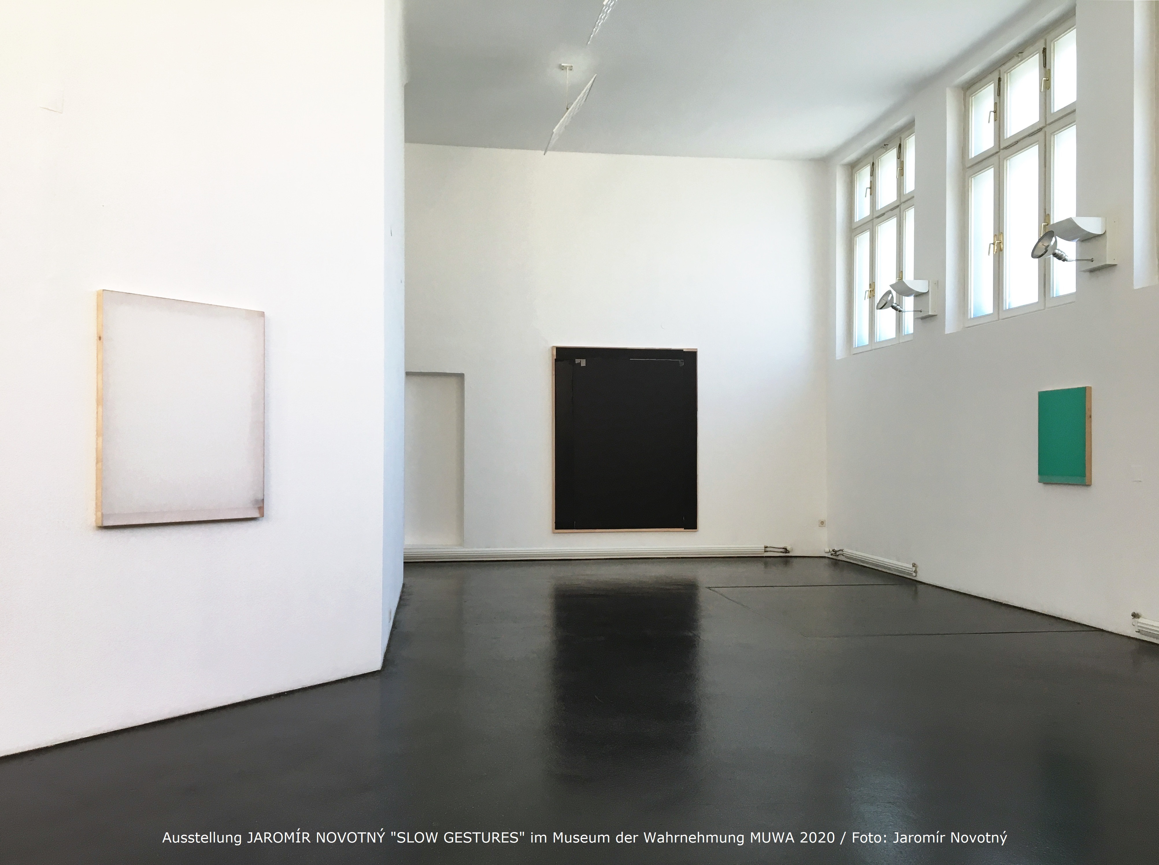 Ausstellung JAROMÍR NOVOTNÝ &quot;SLOW GESTURES&quot; im Museum der Wahrnehmung MUWA Graz